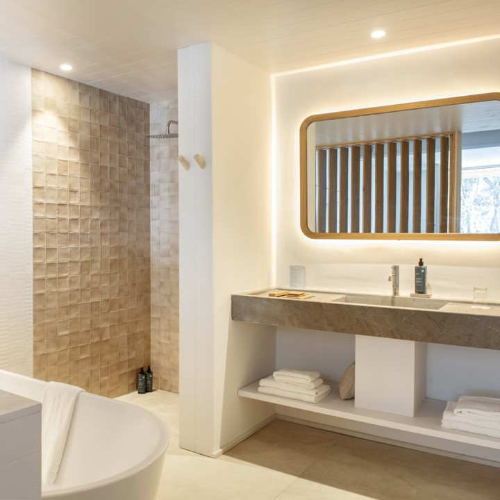 Hostal Spa Empuries - CRUGA Rehabilita