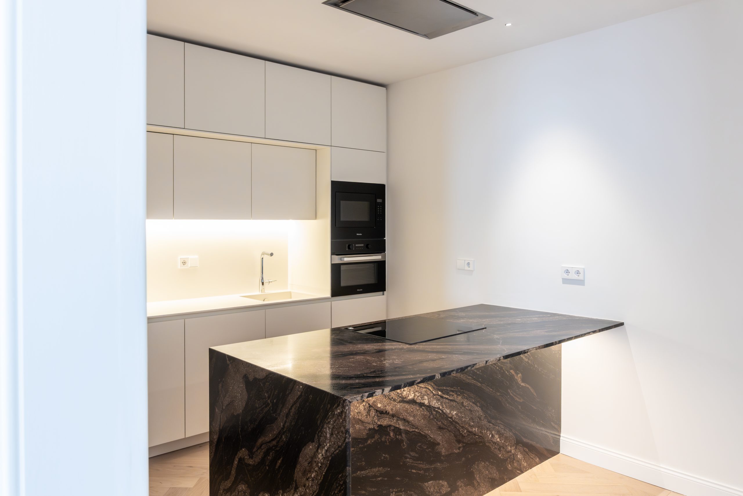 Piso Vía Augusta - CRUGA Rehabilita